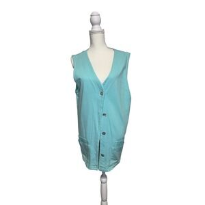 Hot Cotton Women's Light Blue Button Up Sleeveless Blouse, Size Medium